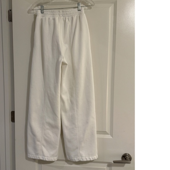 Gap Women’s VintageSoft Baggy Sweatpants - w/pockets - White - Size XS - Picture 13 of 15